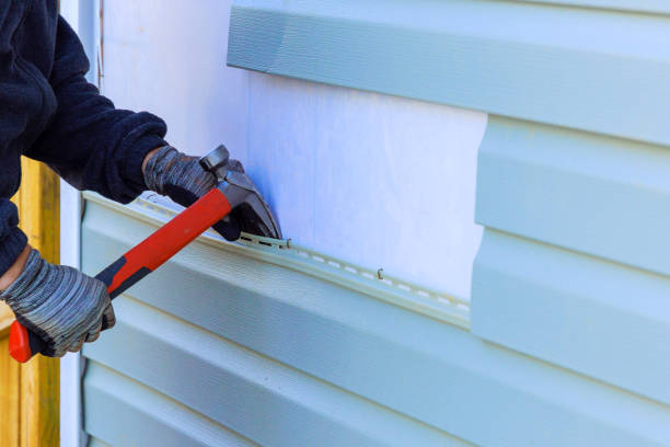 Reliable Siding Repair contractor in Milton, GA by Creative Siding